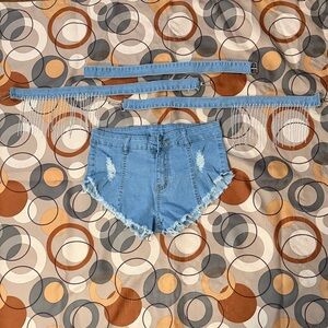 💥NI💥 Frayed Denim Shorts & Rhinestone Belt